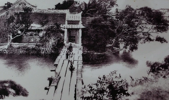 Chùm ảnh: Hồ Gươm hơn 100 năm trước ảnh 3