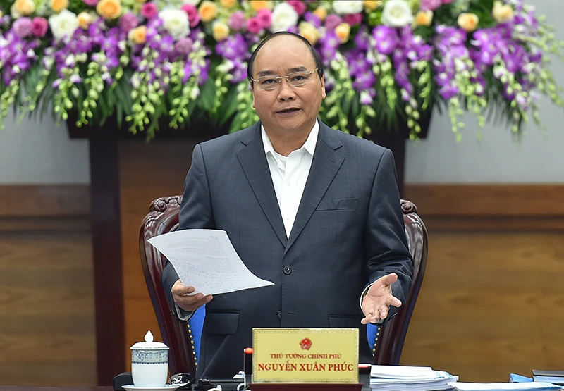 Thủ tướng nhấn mạnh tinh thần là chủ động triển khai ngay kế hoạch năm 2017 từ ngày đầu, tháng đầu, phải thực sự bắt tay vào việc, không để tình trạng “tháng Giêng là tháng ăn chơi” - Ảnh: VGP/Quang Hiếu Thủ tướng nhấn mạnh tinh thần là chủ động triển khai ngay kế hoạch năm 2017 từ ngày đầu, tháng đầu, phải thực sự bắt tay vào việc, không để tình trạng “tháng Giêng là tháng ăn chơi” - Ảnh: VGP/Quang Hiếu