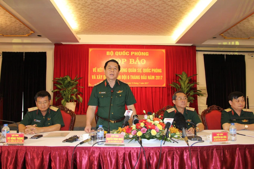 Bộ Quốc phòng họp báo: Nhiều thông tin về DN quân đội ảnh 1