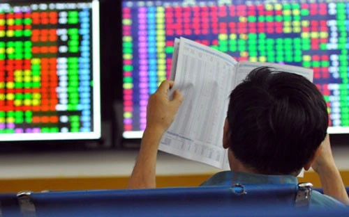 'Thi truong chung khoan mat 2 ty USD trong ngay 9/8 vi tin don' hinh anh 1
