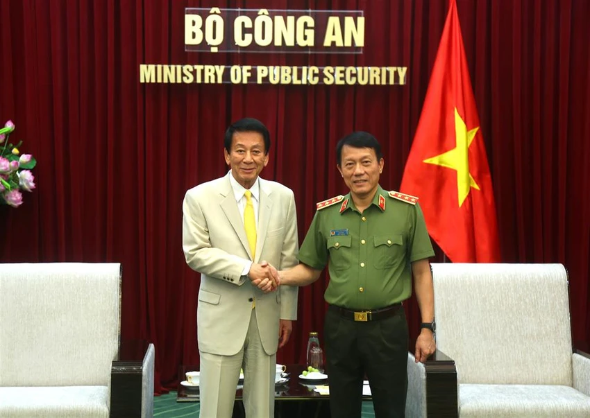 cuu-dai-su-dac-biet-viet-nhat-1796.jpg