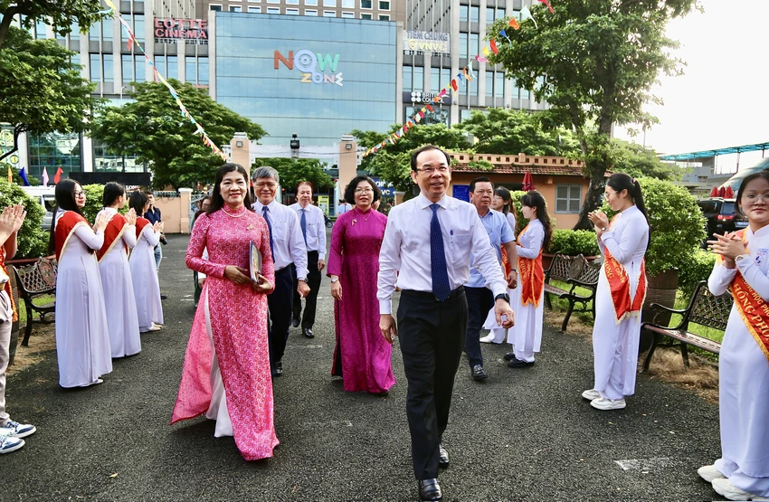 khai-giang-nam-hoc-moi_2.jpg