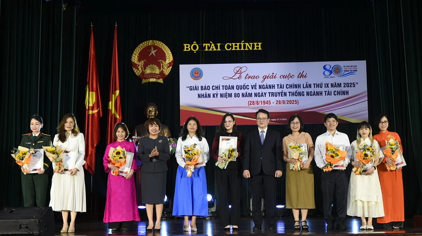 giai-bao-chi-toan-quoc.jpg