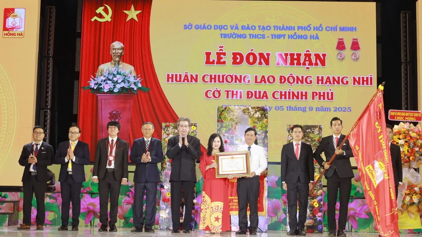 Hong-Ha.jpg