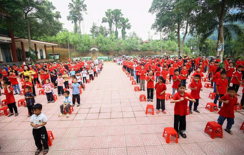 khai-giang-nam-hoc-5.jpg