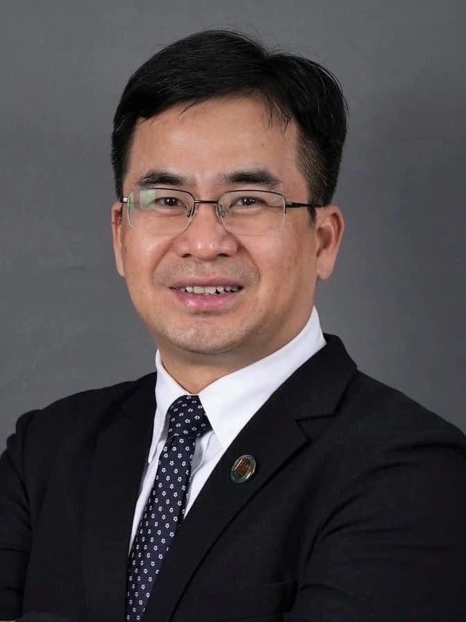 TS NGO-QUOC-DAT.jpg