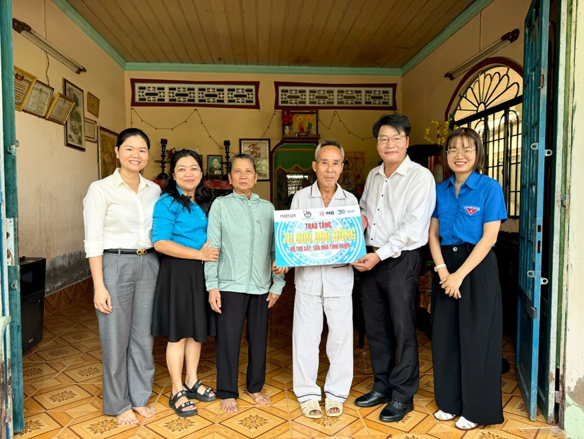 Báo Pháp Luật TP.HCM