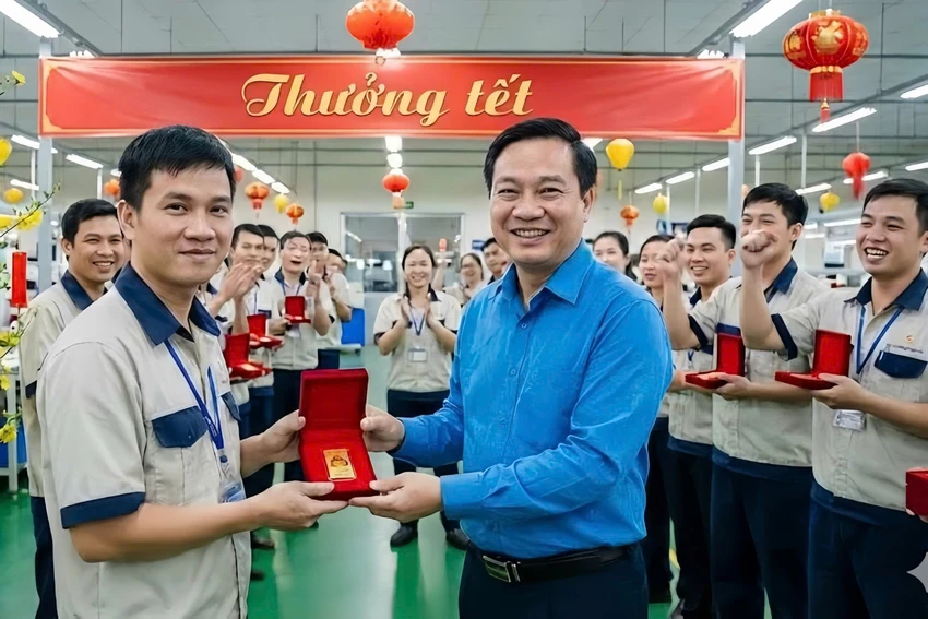 thuế