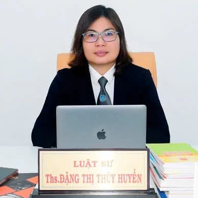 1giam-hinh-phat-tu-voi-nguoi-pham-toi-khong-vu-loi-nhan-van-nhung-phai-chat-che-.jpg