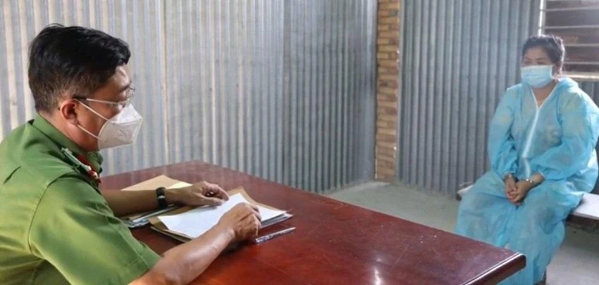 Nguyễn Thị Lý tại cơ quan công an (Ảnh C.A) Nguyễn Thị Lý tại cơ quan công an (Ảnh C.A)