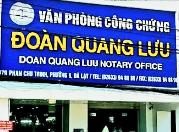 Văn phòng công chứng Đoàn Quang Lưu tiếp tay cho bà Liên lừa đảo chiếm đoạt hàng trăm triệu đồng Ảnh CTV Văn phòng công chứng Đoàn Quang Lưu tiếp tay cho bà Liên lừa đảo chiếm đoạt hàng trăm triệu đồng Ảnh CTV
