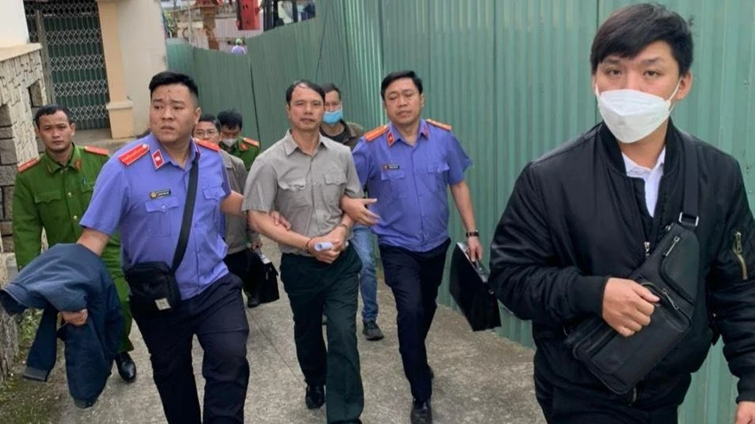 Nguyễn Ngọc Thiện - Phó Chi cục Thi hành án Dân sự TP Đà Lạt bị bắt giữ. Ảnh: CTV Nguyễn Ngọc Thiện - Phó Chi cục Thi hành án Dân sự TP Đà Lạt bị bắt giữ. Ảnh: CTV