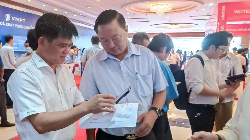 Tây Ninh quyết tâm thực hiện thành công chuyển đổi số. Ảnh Sở TTTT Tây Ninh quyết tâm thực hiện thành công chuyển đổi số. Ảnh Sở TTTT