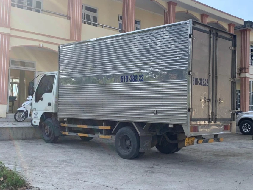 Chiếc xe tải liên quan đến vụ tai nạn. Ảnh VT