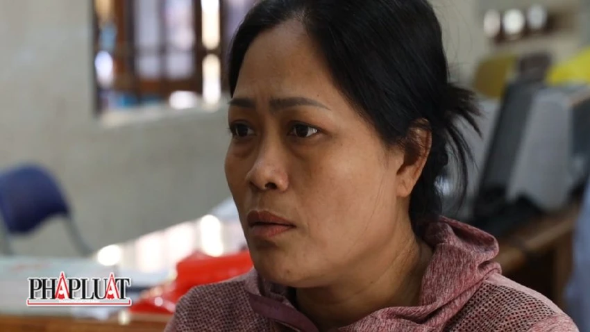Bà Phượng cũng chính là bị hại trong vụ cho vay nặng lãi. Ảnh: VÕ TÙNG Bà Phượng cũng chính là bị hại trong vụ cho vay nặng lãi. Ảnh: VÕ TÙNG