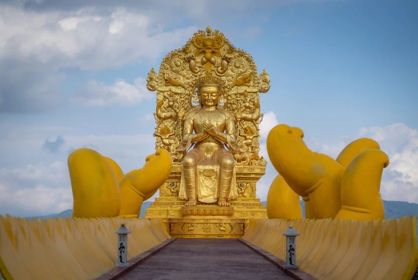 Pho tượng Phật Di Lặc ở ở Samten Hill Dalat Pho tượng Phật Di Lặc ở ở Samten Hill Dalat