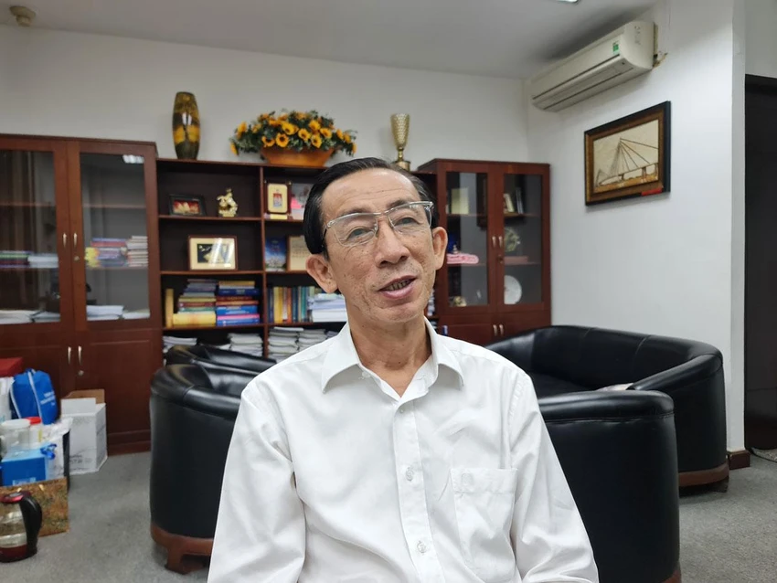 PGS-TS Trần Hoàng Ngân, Viện trưởng Viện Nghiên cứu phát triển TP.HCM PGS-TS Trần Hoàng Ngân, Viện trưởng Viện Nghiên cứu phát triển TP.HCM