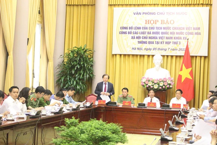 Họp báo công bố lệnh của Chủ tịch nước về năm dự án luật đã được Quốc hội khóa XV thông qua. Ảnh: MINH TRÚC Họp báo công bố lệnh của Chủ tịch nước về năm dự án luật đã được Quốc hội khóa XV thông qua. Ảnh: MINH TRÚC
