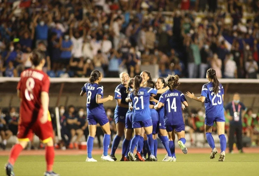 Tuyển nữ Philippines lần đầu tiên đại thắng tuyển nữ Việt Nam 4-0. Ảnh: AFF Tuyển nữ Philippines lần đầu tiên đại thắng tuyển nữ Việt Nam 4-0. Ảnh: AFF