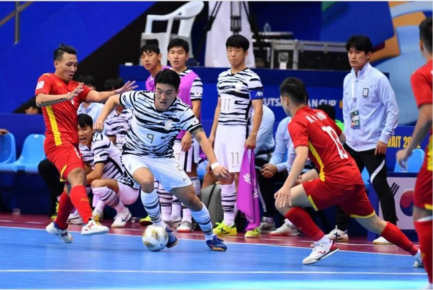 Sau chiến thắng 5-1 trước Hàn Quốc, futsal Việt Nam sẽ phải đối đầu với Saudi Arabia vừa tạo nên địa chấn châu Á. Ảnh: GETTY IMAGES Sau chiến thắng 5-1 trước Hàn Quốc, futsal Việt Nam sẽ phải đối đầu với Saudi Arabia vừa tạo nên địa chấn châu Á. Ảnh: GETTY IMAGES