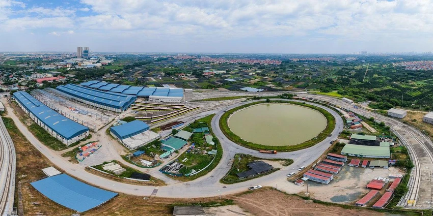 Dự án đường sắt đô thị Nhổn - ga Hà Nội liên tục lùi thời gian hoàn thành. Ảnh: VIẾT LONG