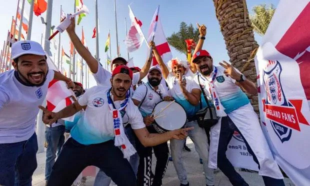 Fan Anh với số lượng hạn chế tại Qatar. Ảnh: GETTY IMAGES Fan Anh với số lượng hạn chế tại Qatar. Ảnh: GETTY IMAGES