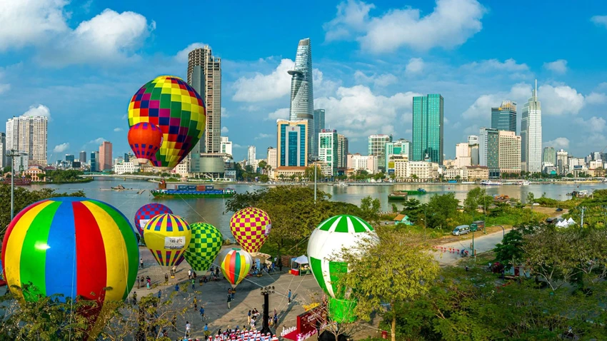 TP.HCM sẽ có nhiều chương trình kích cầu để thu hút khách tết Nguyên đán 2023. Ảnh: THU TRINH TP.HCM sẽ có nhiều chương trình kích cầu để thu hút khách tết Nguyên đán 2023. Ảnh: THU TRINH