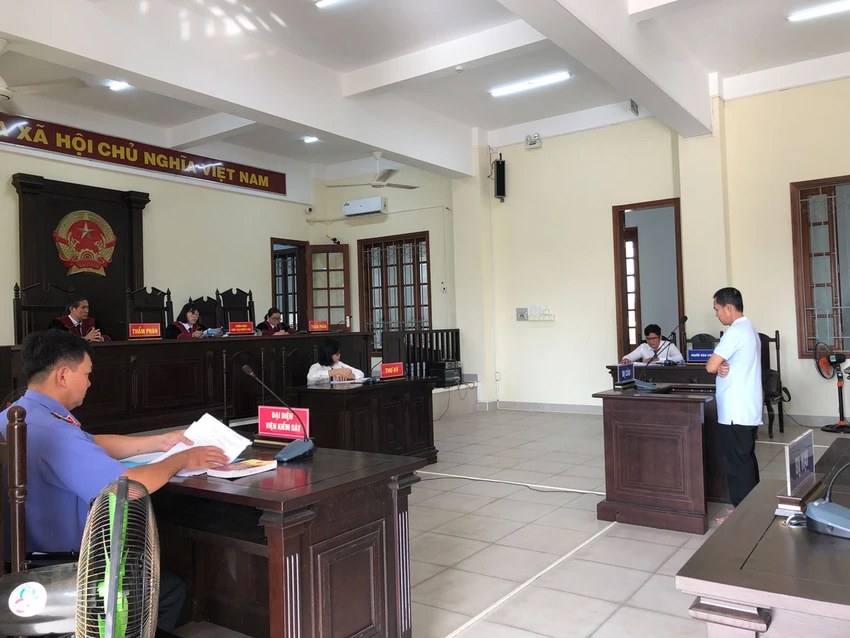 Bị cáo Đẳng tại tòa phúc thẩm ngày 16-2. Ảnh: NHẪN NAM Bị cáo Đẳng tại tòa phúc thẩm ngày 16-2. Ảnh: NHẪN NAM