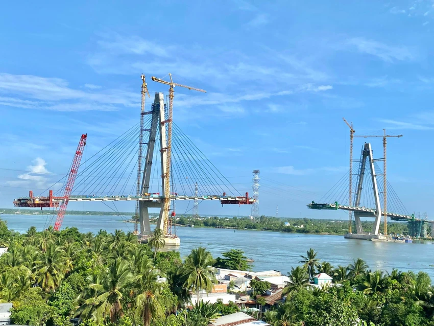 Ban quản lý dự án 7 thông tin đến thời điểm này, dự án vẫn đáp ứng tiến độ đề ra. Ảnh: HẢI DƯƠNG Ban quản lý dự án 7 thông tin đến thời điểm này, dự án vẫn đáp ứng tiến độ đề ra. Ảnh: HẢI DƯƠNG