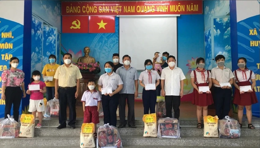 đối tượng khó khăn