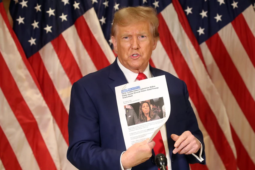 ong-trump-lao-dao-vi-hoa-don-phap-ly.jpg