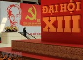 Đại biểu thảo luận về nhân sự dự kiến BCH Trung ương khoá XIII