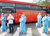 Các quận, huyện ở TP.HCM đưa công nhân, người lao động nghèo về quê