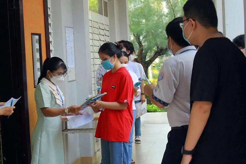 Điểm chuẩn đánh giá năng lực vào đại học năm 2022 giảm nhẹ? ảnh 1 Điểm chuẩn đánh giá năng lực vào đại học năm 2022 giảm nhẹ? ảnh 1