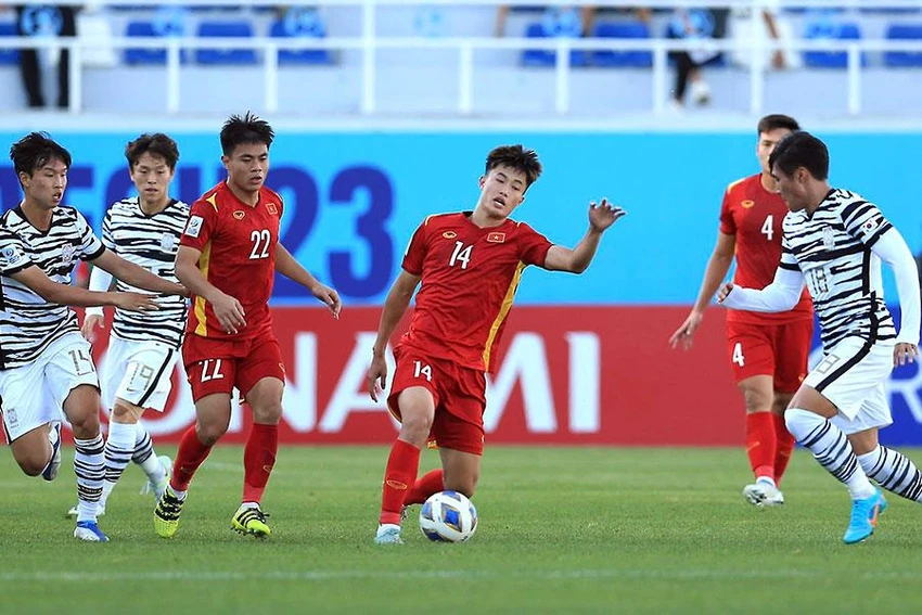 U-23 Việt Nam gây bất ngờ với truyền thông châu Á trong trận cầm hòa Hàn Quốc 1-1 bởi lối chơi giàu sức chiến đấu. Ảnh: ANH THỎA U-23 Việt Nam gây bất ngờ với truyền thông châu Á trong trận cầm hòa Hàn Quốc 1-1 bởi lối chơi giàu sức chiến đấu. Ảnh: ANH THỎA