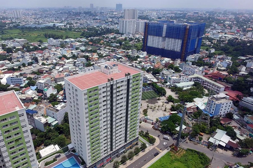 Không phải đánh thuế thì giá nhà sẽ giảm bởi giá cả do thị trường quyết định là chính. Ảnh minh họa: QUANG HUY Không phải đánh thuế thì giá nhà sẽ giảm bởi giá cả do thị trường quyết định là chính. Ảnh minh họa: QUANG HUY