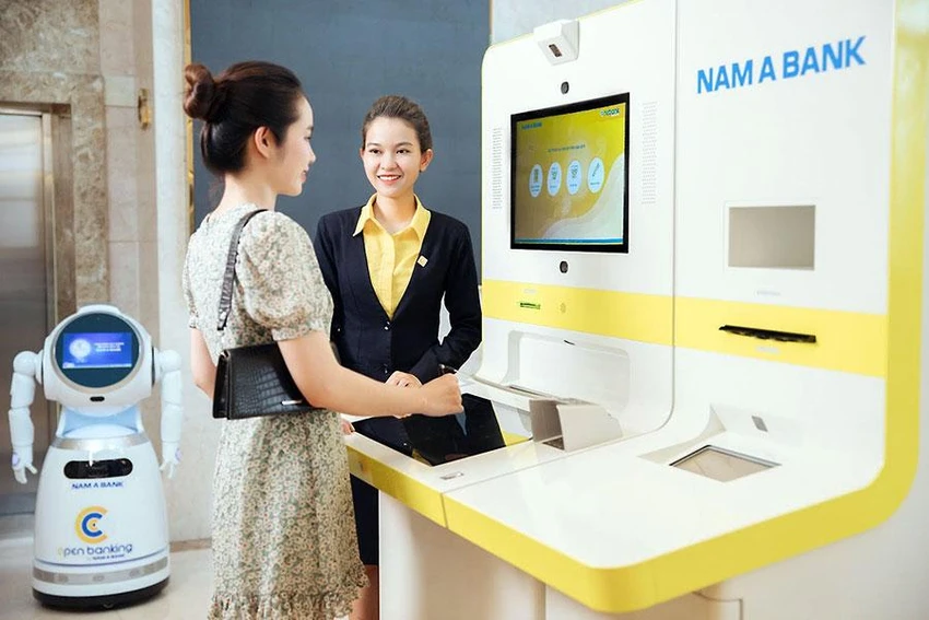 Nhu cầu giao dịch, thanh toán theo phương thức điện tử của người dân ngày một gia tăng. Ảnh: TL