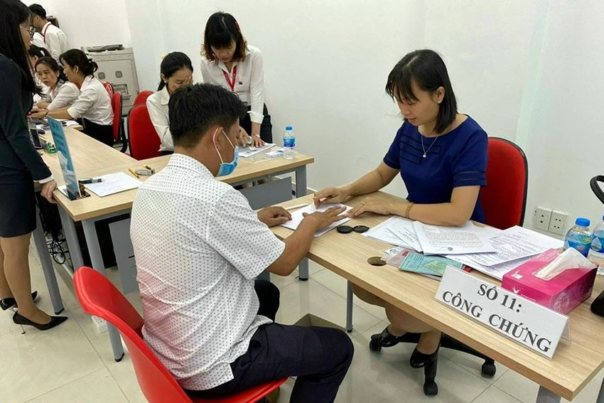Các chuyên gia dự báo giao dịch mua bán bất động sản từ nay đến cuối năm sẽ tương đối trầm lắng. Ảnh: M.LONG