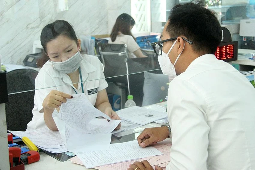 TP.HCM cần tập trung vào ba vấn đề lớn là cải cách thủ tục, nhân sự và thể chế để có bước đột phá toàn diện về cải cách hành chính. Ảnh: LÊ THOA