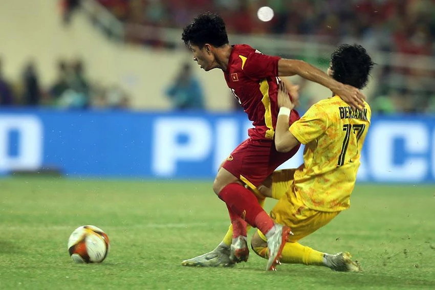 Bóng đá Thái Lan sốt ruột khi hai lần liền thấy bóng đá Việt Nam vô địch SEA Games. Ảnh: ANH PHƯƠNG