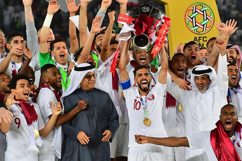 Qatar từng vô địch châu Á nhưng vẫn bị đánh giá là đội bóng yếu nhất và dễ bị loại nhất. Ảnh: AFC Qatar từng vô địch châu Á nhưng vẫn bị đánh giá là đội bóng yếu nhất và dễ bị loại nhất. Ảnh: AFC