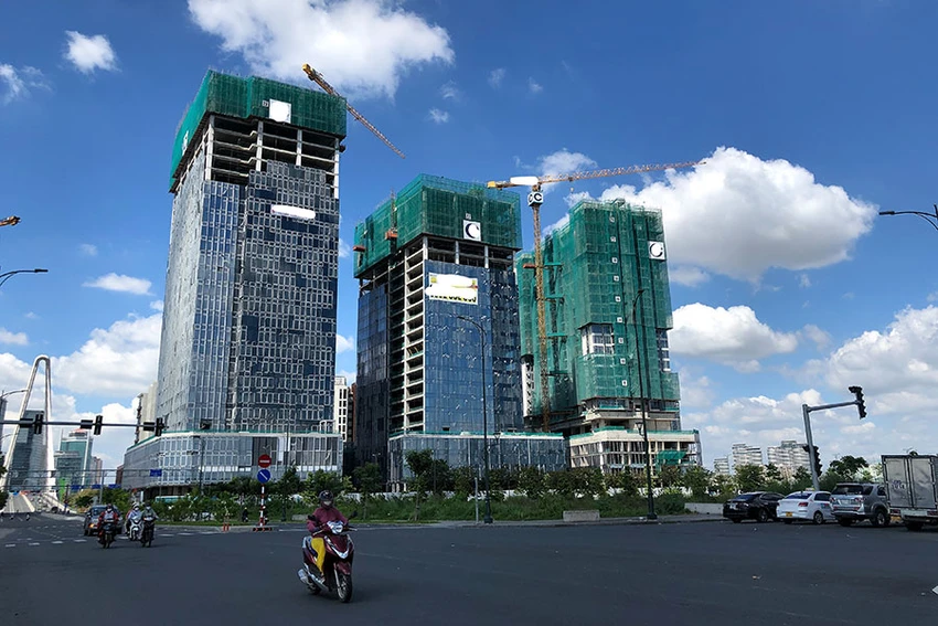 Đầu năm 2023 là thời điểm nhà đầu tư có thể mua được bất động sản với giá tốt. Ảnh: Q.HUY Đầu năm 2023 là thời điểm nhà đầu tư có thể mua được bất động sản với giá tốt. Ảnh: Q.HUY