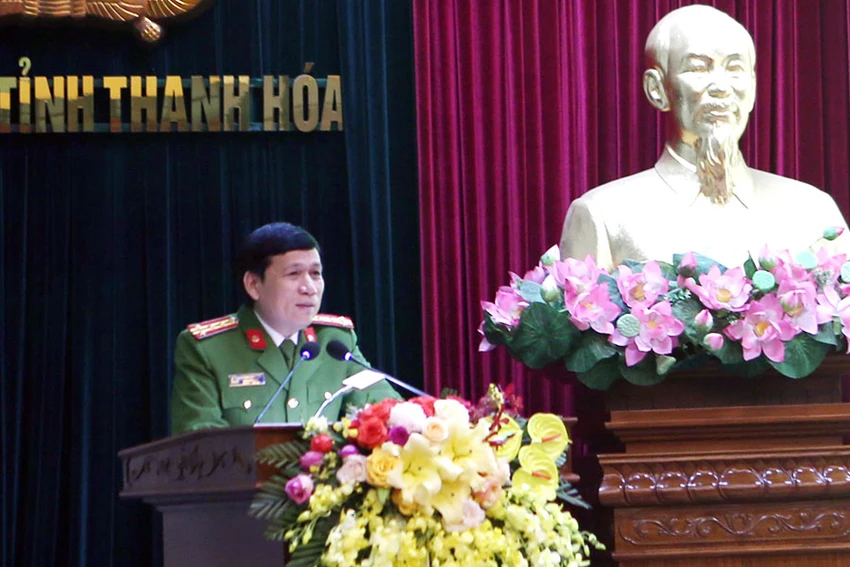 Đại tá Dương Văn Tiến, Phó Giám đốc Công an tỉnh Thanh Hóa, nói về các biện pháp kéo giảm phạm pháp hình sự trên địa bàn tỉnh. Ảnh: ĐẶNG TRUNG Đại tá Dương Văn Tiến, Phó Giám đốc Công an tỉnh Thanh Hóa, nói về các biện pháp kéo giảm phạm pháp hình sự trên địa bàn tỉnh. Ảnh: ĐẶNG TRUNG