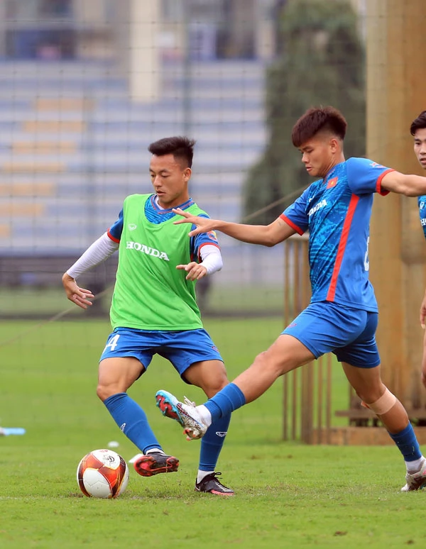 Các cầu thủ trẻ đang được rèn giũa hướng đến SEA Games 32. Ảnh: VFF Các cầu thủ trẻ đang được rèn giũa hướng đến SEA Games 32. Ảnh: VFF