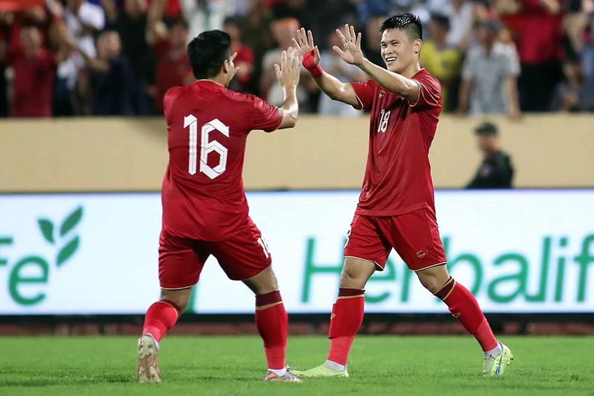 Theo Football Ranking, đội Việt Nam thắng Hong Kong và Syria được cộng 8,53 điểm. Ảnh: PHƯƠNG NGHI Theo Football Ranking, đội Việt Nam thắng Hong Kong và Syria được cộng 8,53 điểm. Ảnh: PHƯƠNG NGHI