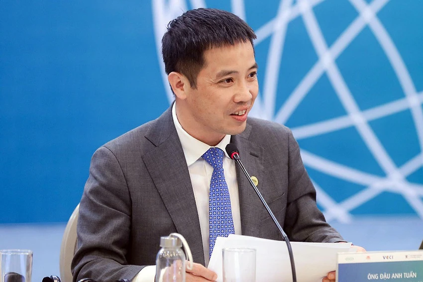 P11_ong-dau-anh-tuan.jpg