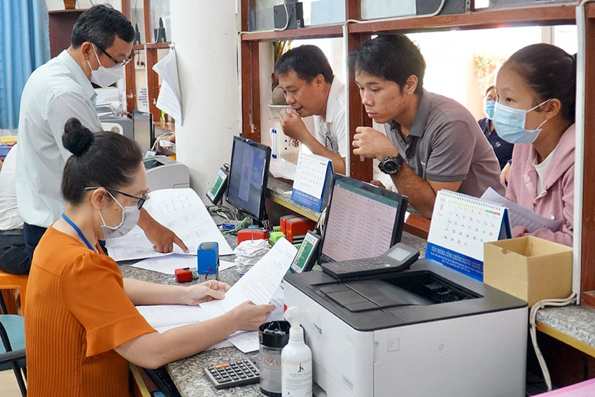 Chính phủ chính thức bỏ hình thức thi thăng hạng viên chức