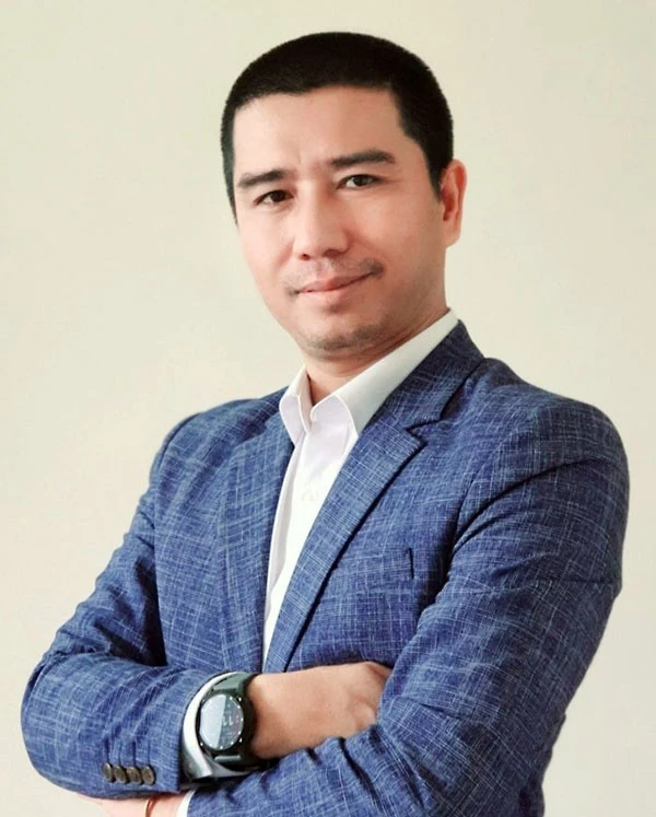 P11_ong-NGUYEN_BINH_MINH.jpg