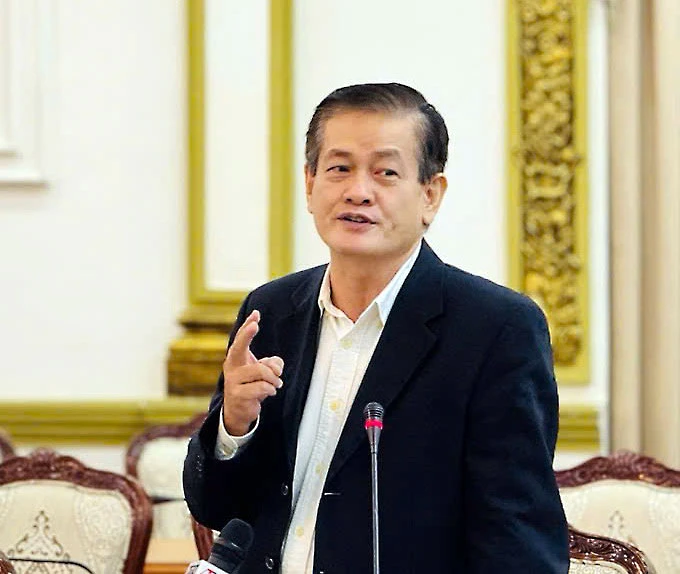 ngo-viet-nam-son.jpg