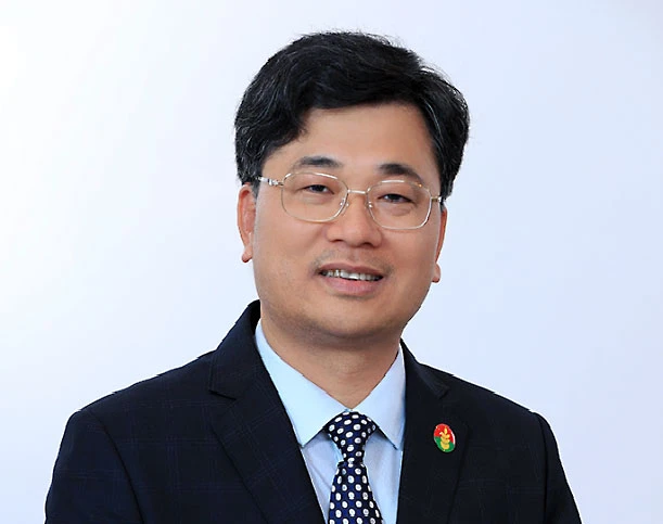 Ông-Trần-Ngọc-Nguyên.jpg